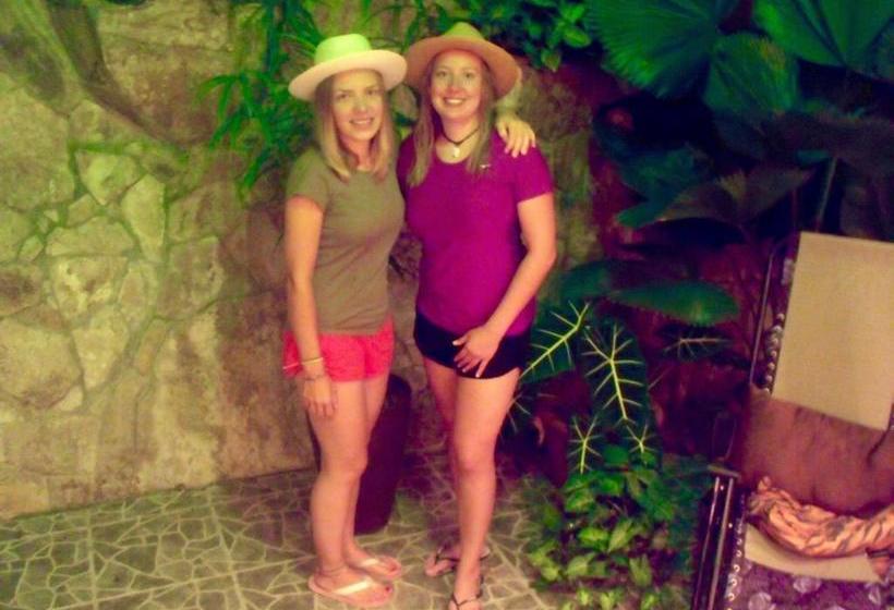 Hotel Hostal Villa 97