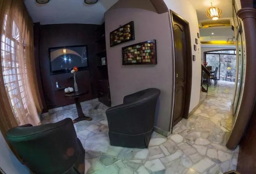 Hotelli Hostal Villa 97