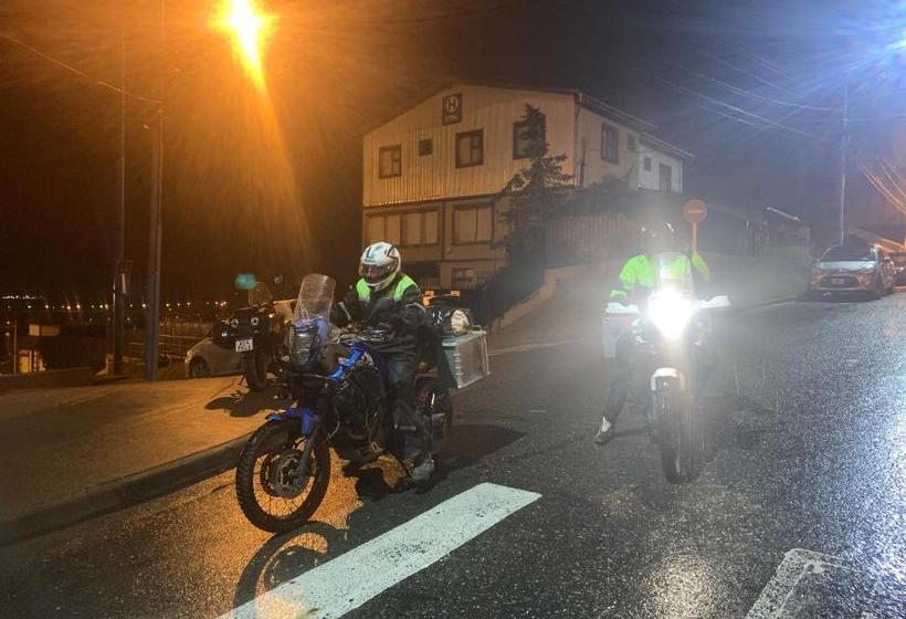 בית מלון כפרי Hosteria Sloggett