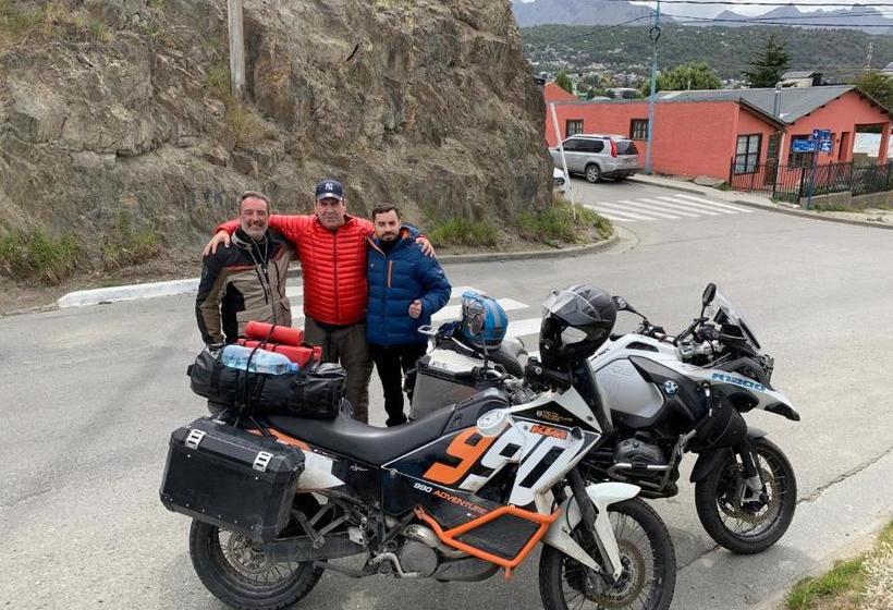 בית מלון כפרי Hosteria Sloggett