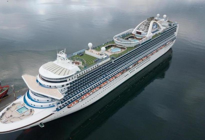 בית מלון כפרי Hosteria Sloggett