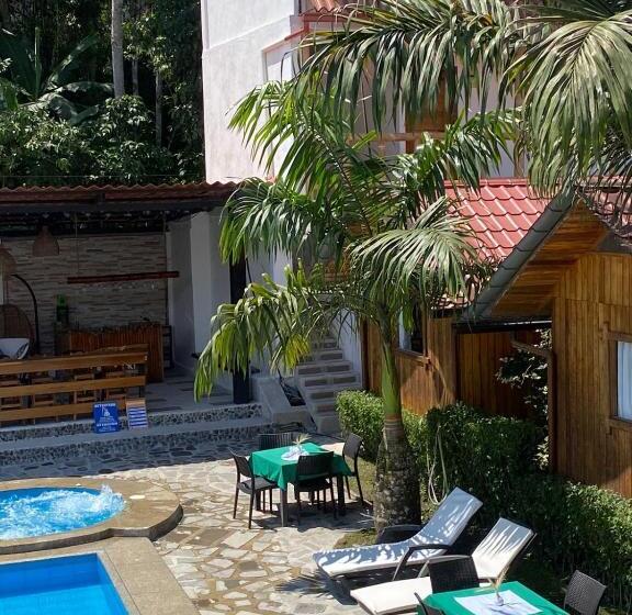 Hotel La Posada De Mindo