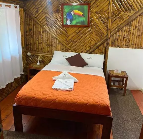 Hotel La Posada De Mindo