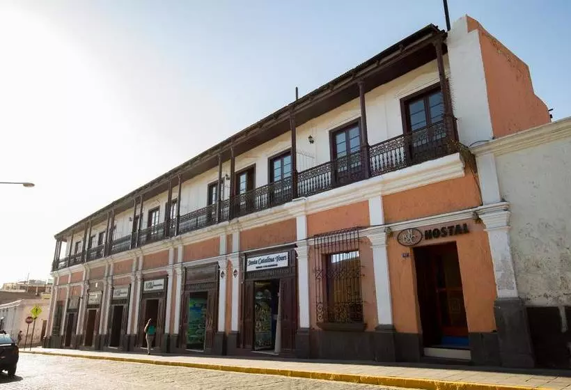 ホテル Hostal Los Balcones De Moral Y Santa Catalina