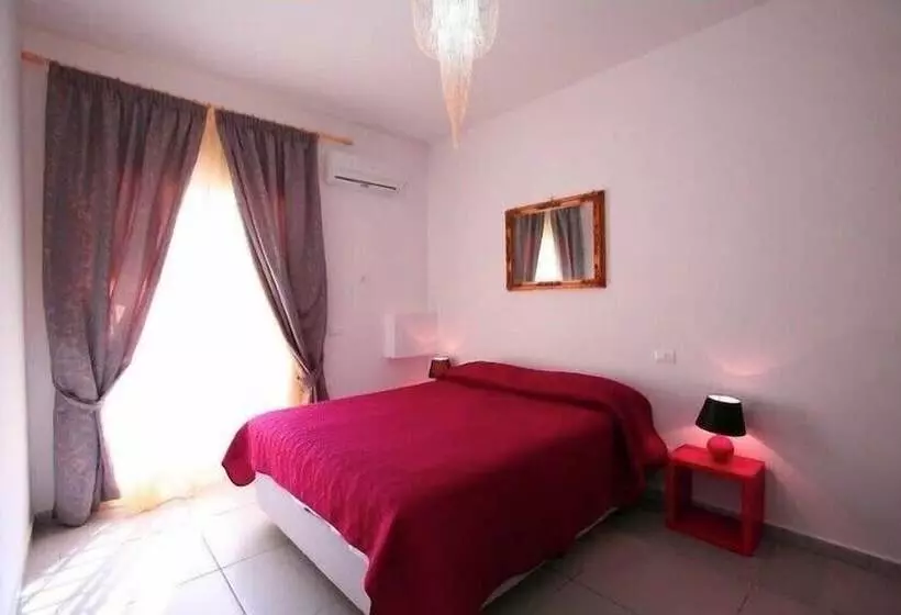 هتل Megaride Santa Lucia
