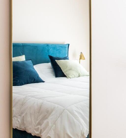 هتل Moncada Suites & Apartments