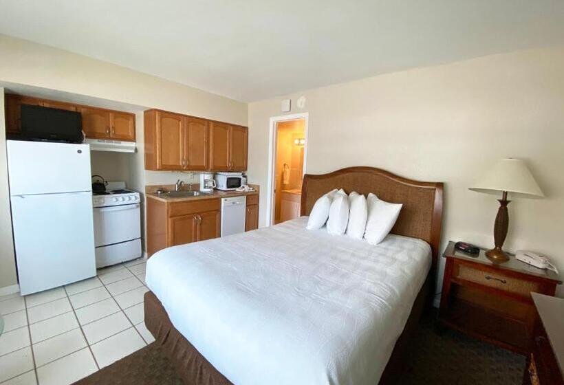 فندق Nautical Watch