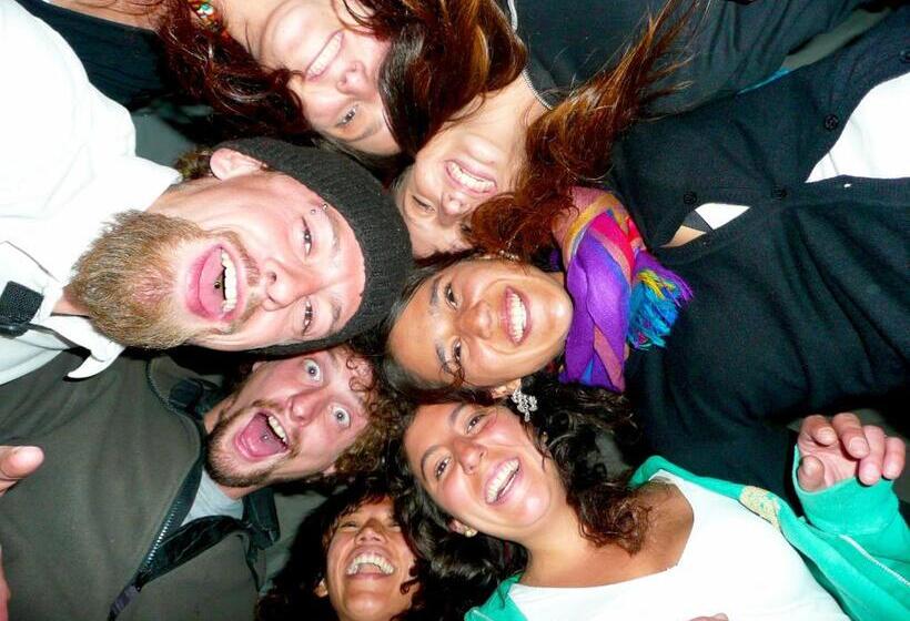 Hotel Pirwa Backpackers Colonial