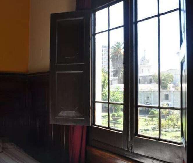 בית מלון כפרי Pirwa Park Hostel Arequipa