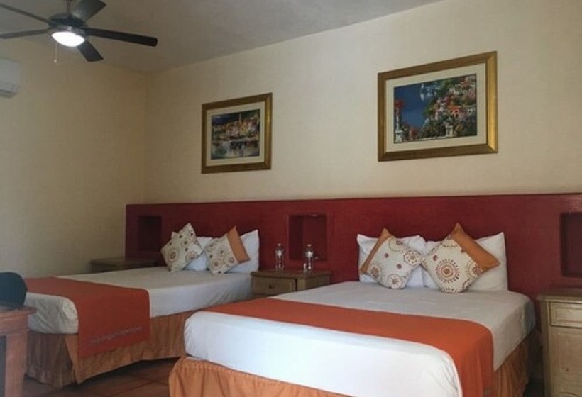 هتل Plaza Los Arcos