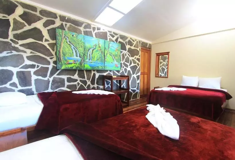 Santa Elena Hostel Resort