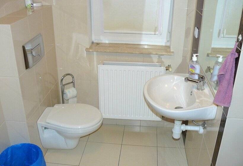 Hotel Villa Rosse Pokoje Goscinne