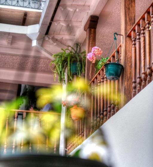 Land Of The Sun Hotel & Spa