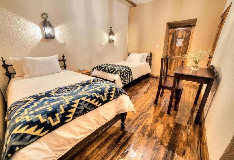 Land Of The Sun Hotel & Spa