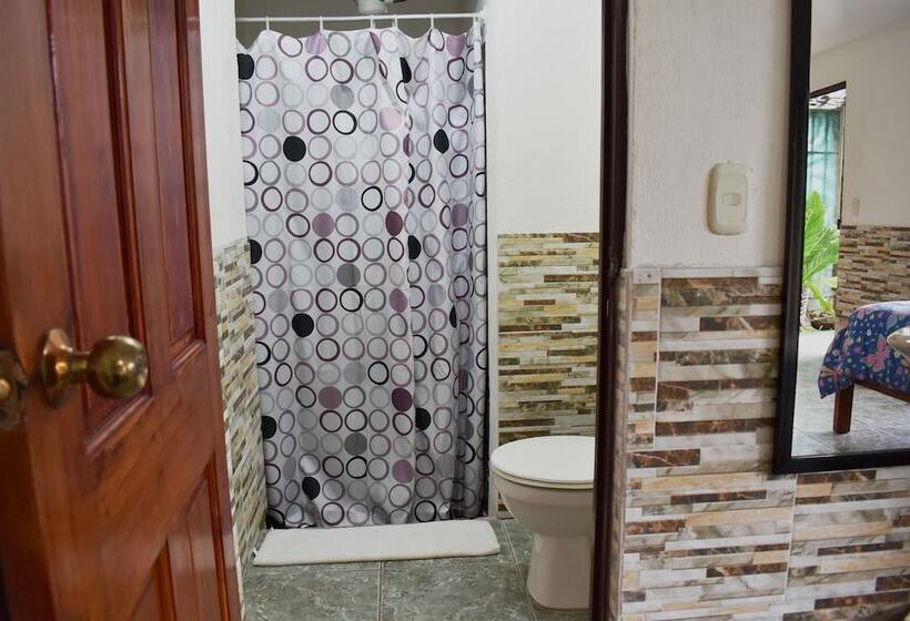 مبيت وإفطار Quepos Paraíso