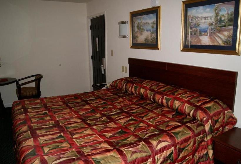 酒店 American Inn And Suites