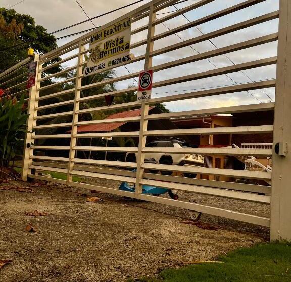 酒店 Beachfront Vista Hermosa