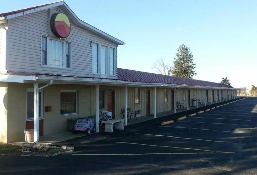 ホテル Budget Inn Natural Bridge