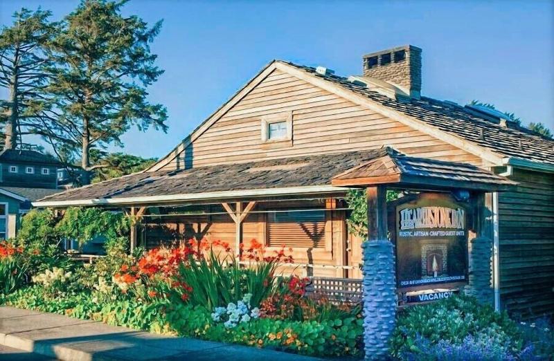 Cannon Beach Hotel Collection