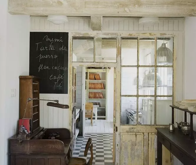 هتل Casa Zinc