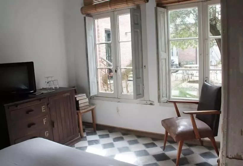 هتل Casa Zinc