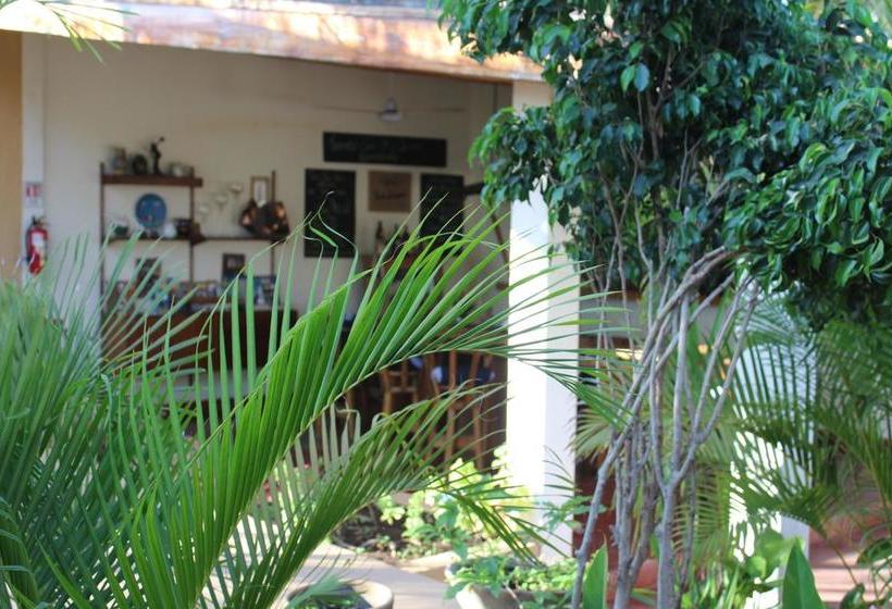 هتل El Cardhu Del Mar