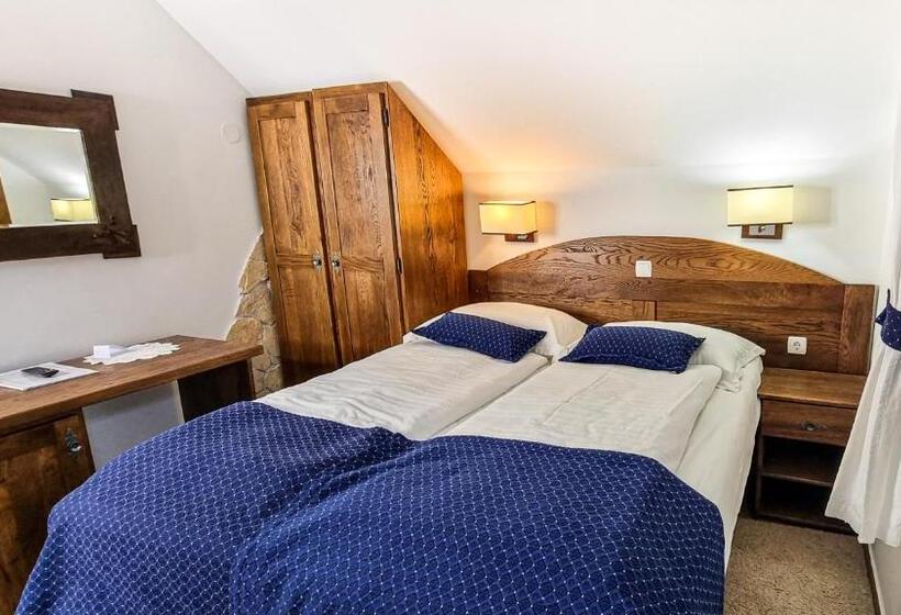 هتل Green Garden Plitvice Lakes