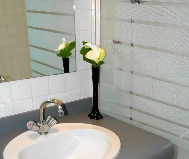 Hotelli Fasthôtel Niort