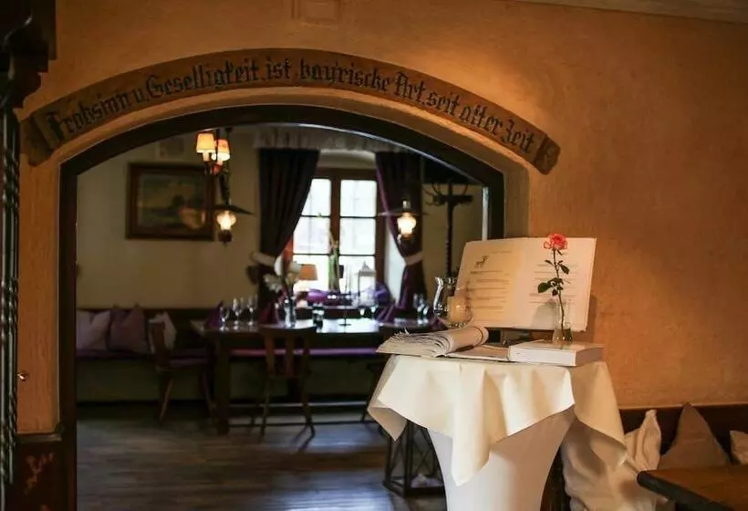 Hotelli Gasthaus Fischerrosl
