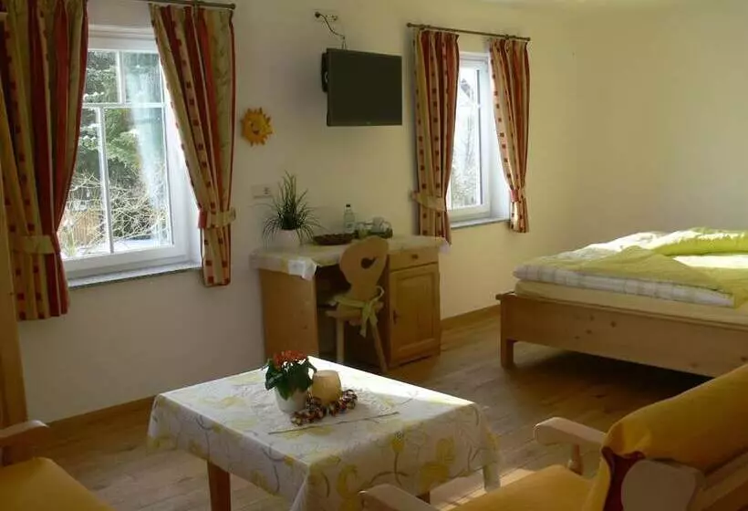 Hotelli Gasthof Engel