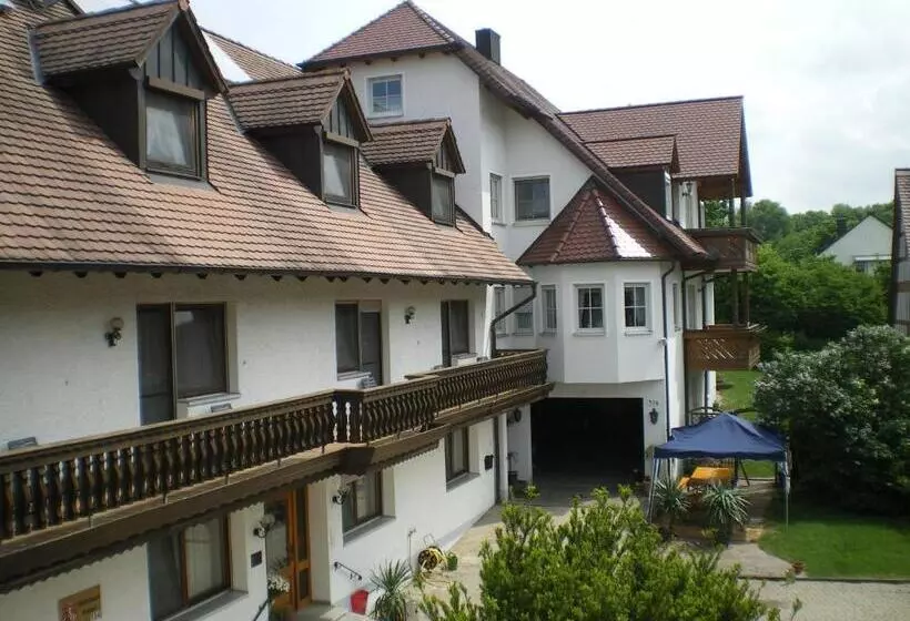 ホテル Gasthof Käßer
