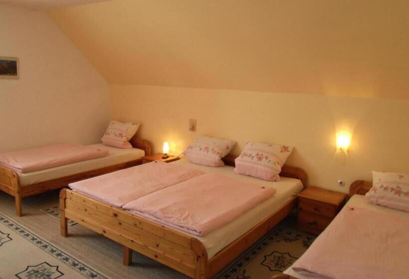 호텔 Gasthof Zum Neubau