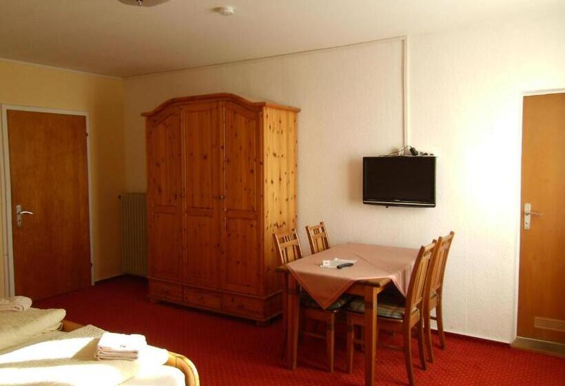 호텔 Gasthof Zum Neubau