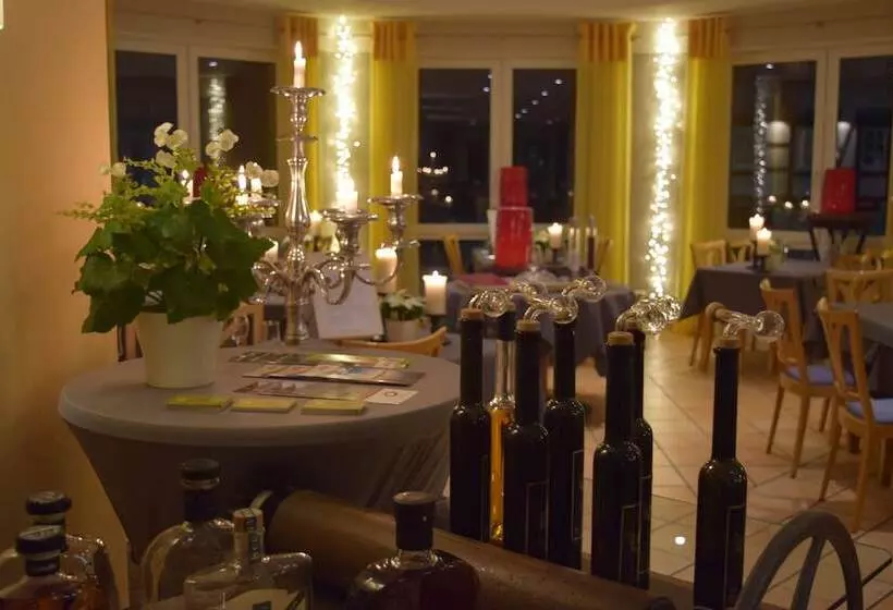 Landhotel Zum Kronprinzen