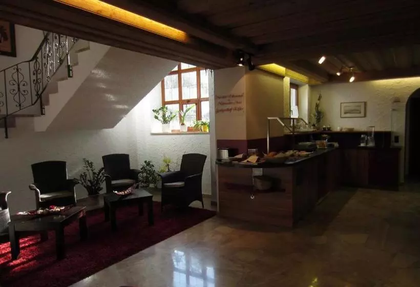 ホテル Gasthof Käßer