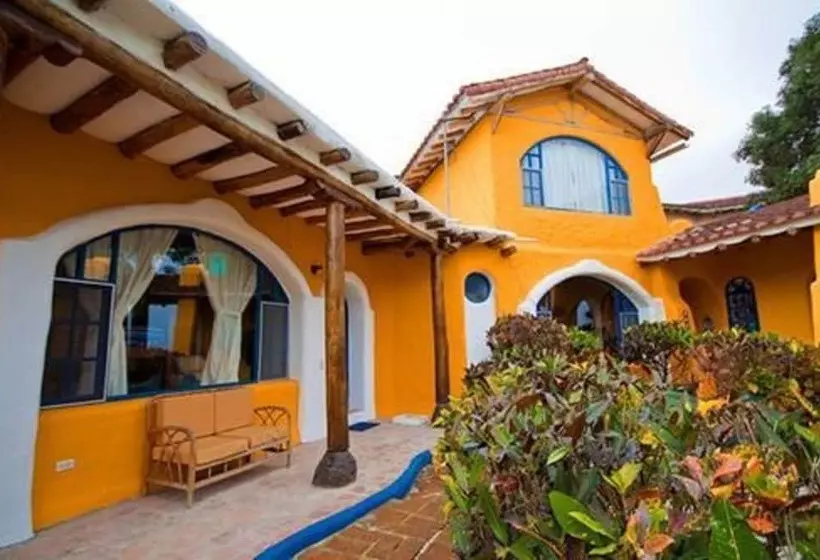 Hotelli Mantaraya Lodge