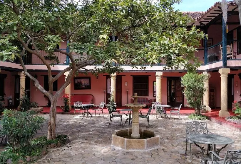 هتل Plazuela De San Agustín