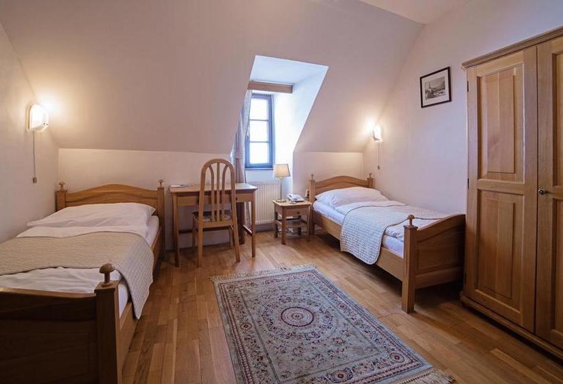 ホテル Salamander