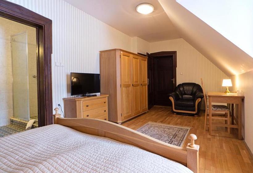 ホテル Salamander