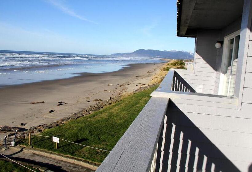 فندق Surfside Resort