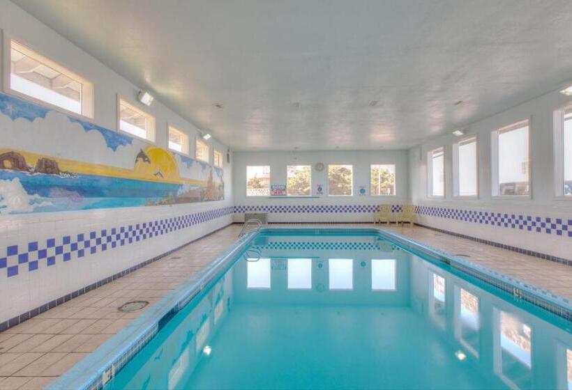 فندق Surfside Resort