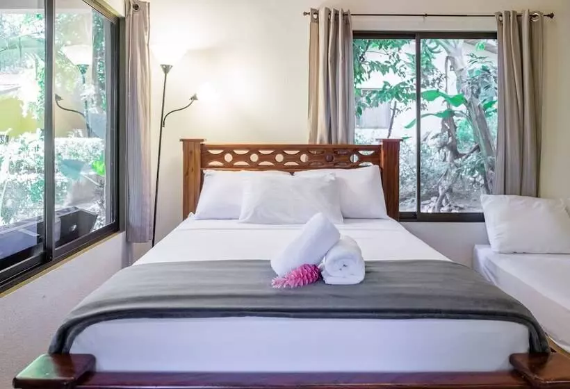 Hotelli Zula Inn Apart