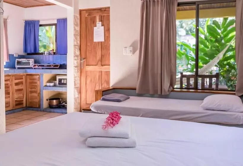 Hotelli Zula Inn Apart