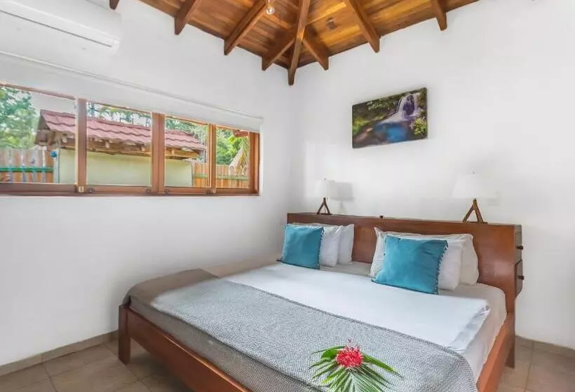 استراحتگاه Villas Santa Teresa