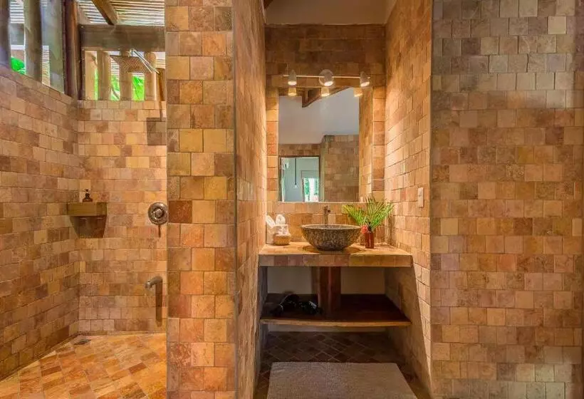 استراحتگاه Villas Santa Teresa