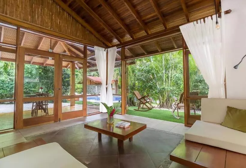 استراحتگاه Villas Santa Teresa