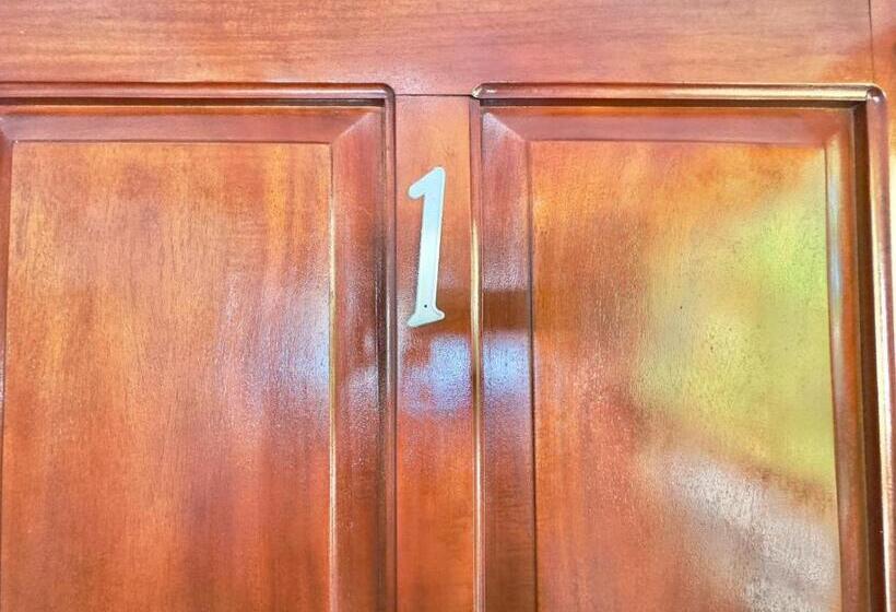 Rustic Beach Front Hotel Brasilito