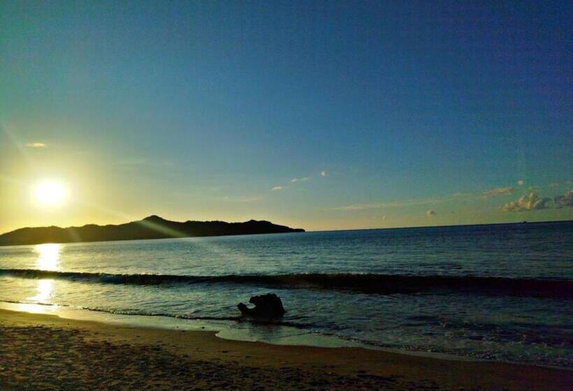 Rustic Beach Front Hotel Brasilito