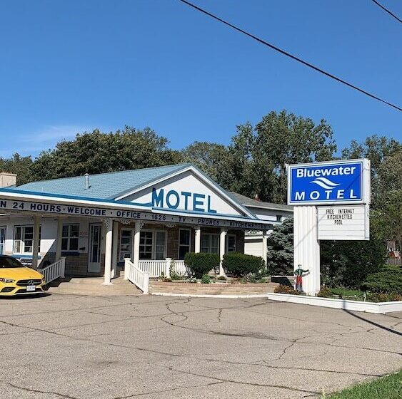 Bluewater Motel
