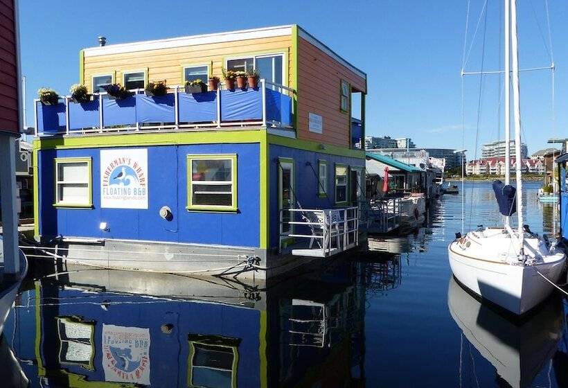 בית מלון כפרי A Float Home B&b In Fisherman’s Wharf